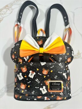 Loungefly Disney Halloween mini ear holding Backpack w/ Ears Set